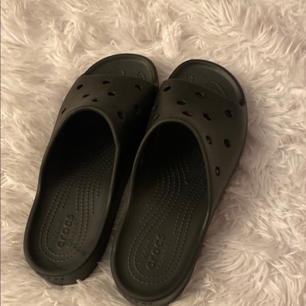 CROCS Dark Slide Sandals